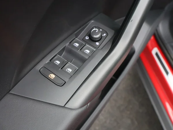 VOLKSWAGEN T-Cross (2025) — foto 9 van 24