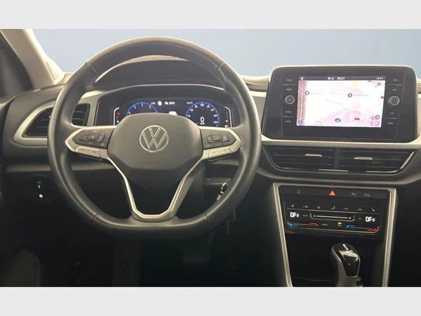 Volkswagen T-Roc (2022) — foto 3 van 21