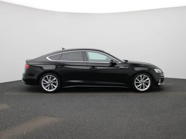Audi A5 (2022) — foto 45 van 48