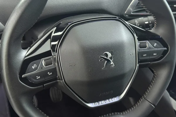 Peugeot 3008 (2024) — foto 11 van 23