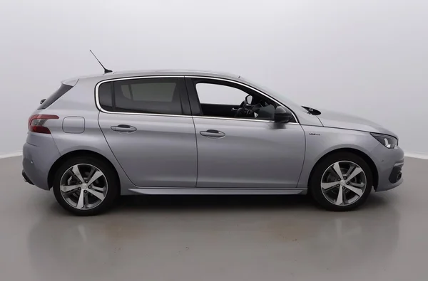 Peugeot 308 (2020) — foto 26 van 29
