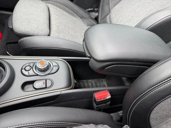 MINI Mini Countryman (F60) (2019) — foto 20 van 29