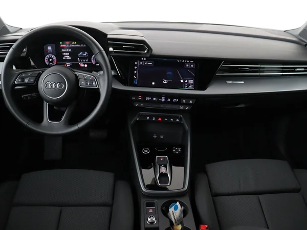 AUDI A3 Sportback (2025) — foto 15 van 18