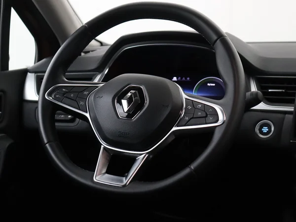 RENAULT Captur (2021) — foto 14 van 30