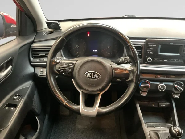 KIA Rio (2020) — foto 4 van 22
