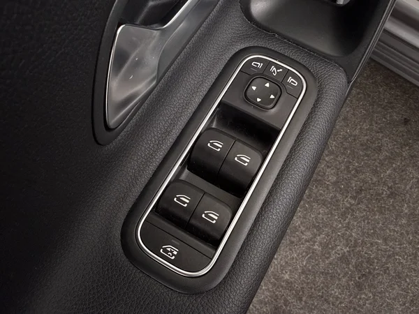 MERCEDES A 180 (2021) — foto 22 van 30