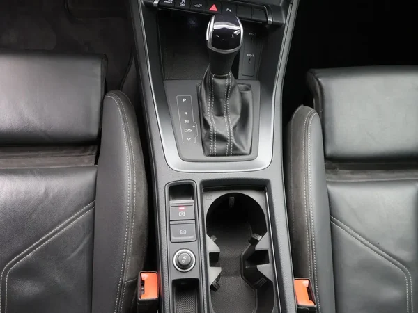 Audi Q3 (2022) — foto 15 van 24