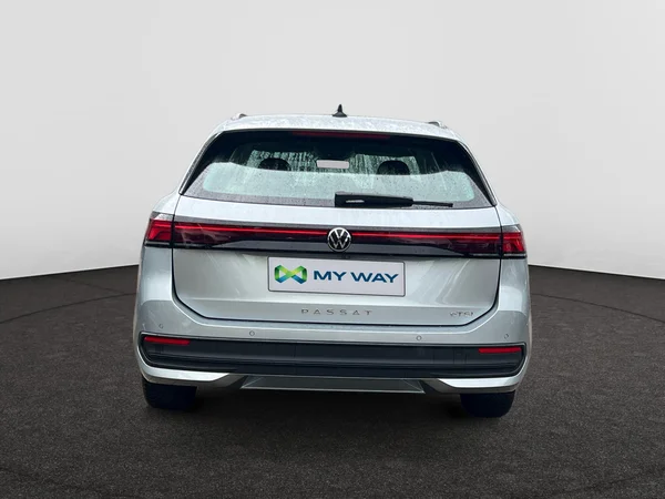 VOLKSWAGEN Passat SW (2024) — foto 22 van 23