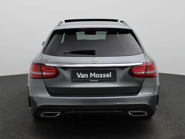 Mercedes-Benz C-Klasse (2021) — foto 37 van 41