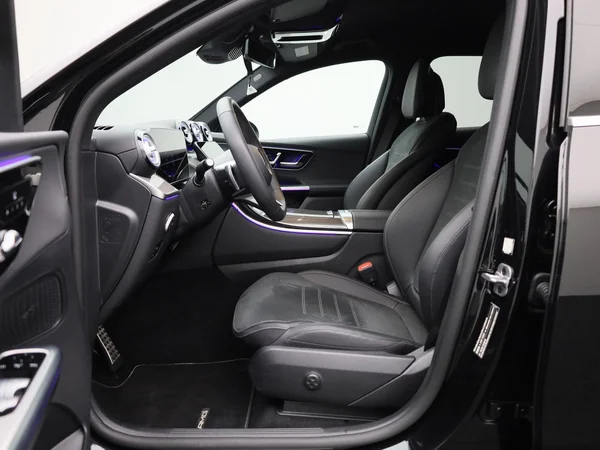 Mercedes-Benz GLC (2025) — foto 2 van 43