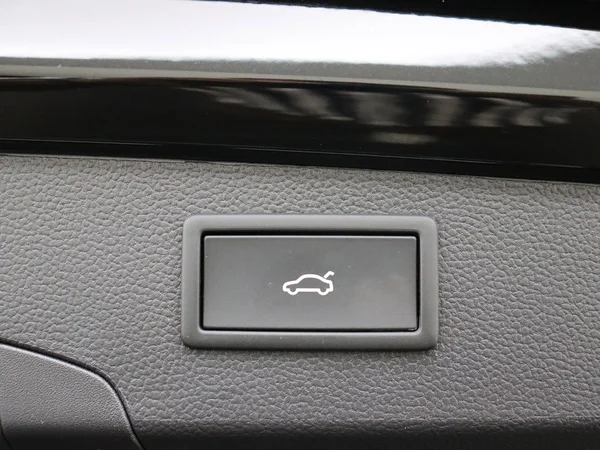VOLKSWAGEN Passat SW (2025) — foto 7 van 19