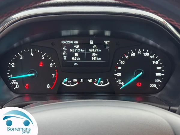 Ford Fiesta (2018) — foto 13 van 28
