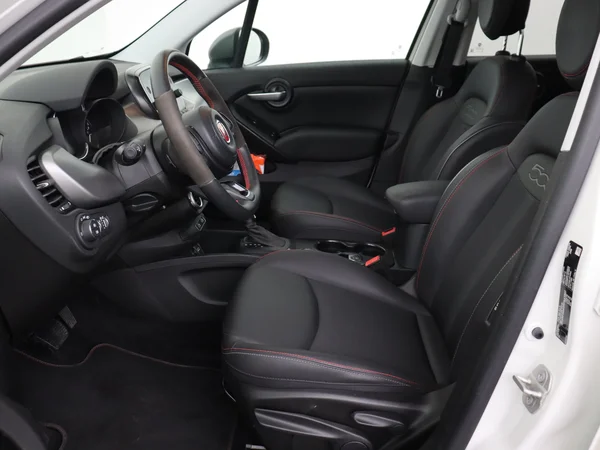 FIAT 500X (2024) — foto 2 van 28
