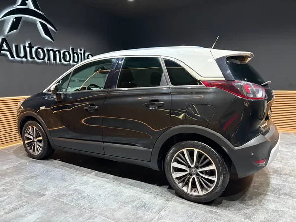 Opel Crossland (2018) — foto 17 van 25
