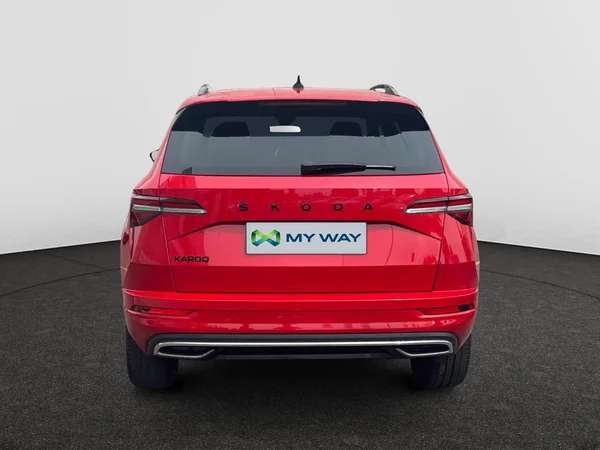 SKODA Karoq (2023) — foto 3 van 21