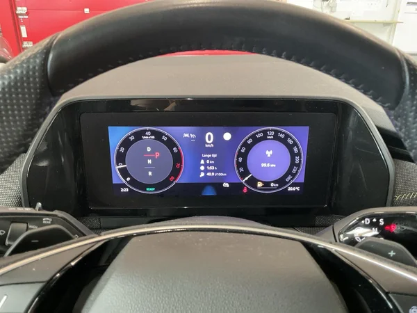 SKODA Kodiaq (2025) — foto 6 van 24