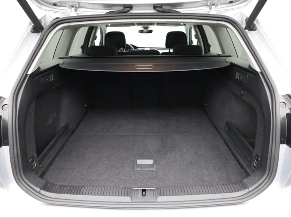 VOLKSWAGEN Passat Variant Dsl (2020) — foto 2 van 23