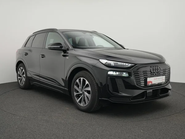 AUDI Q6 e-tron (2026) — foto 12 van 32