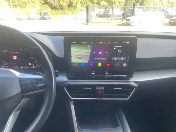 SEAT Leon ST (2023) — foto 14 van 21