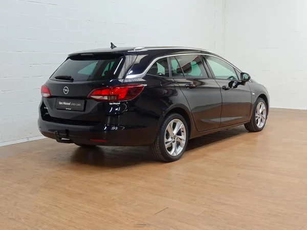 Opel Astra (2019) — foto 24 van 27