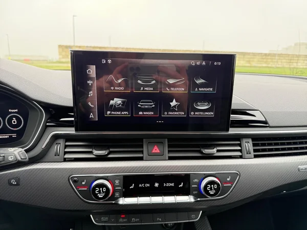 AUDI RS4 Avant (2021) — foto 4 van 30