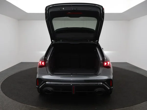Audi RS3 (2025) — foto 13 van 31