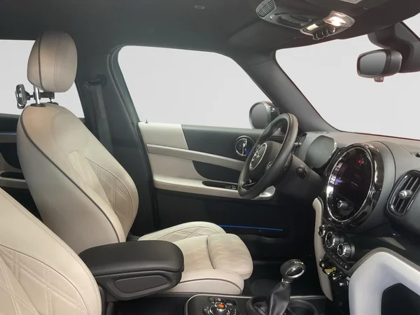 MINI Mini Countryman PHEV (F60 LCI) (2021) — foto 8 van 24