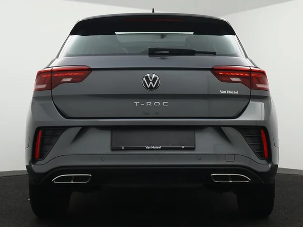 VOLKSWAGEN T-Roc (2023) — foto 3 van 28