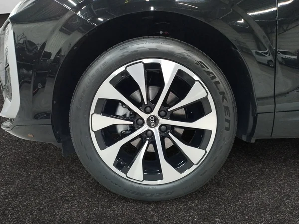 AUDI Q3 SUV (2026) — foto 10 van 15