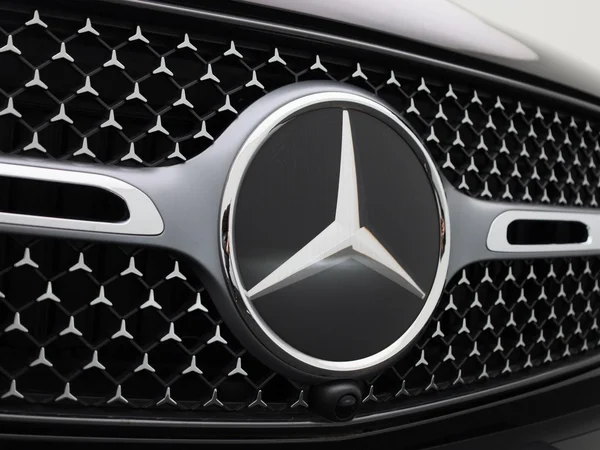 Mercedes-Benz GLC (2025) — foto 36 van 43