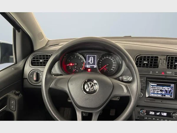 Volkswagen Polo (2017) — foto 3 van 26