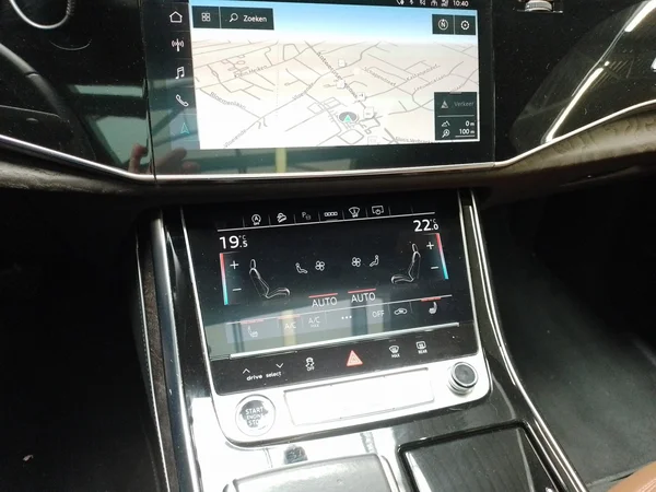 AUDI Q7 (2021) — foto 5 van 15