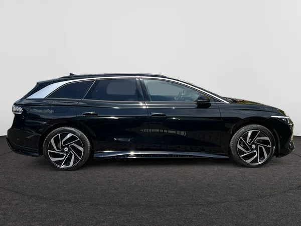 VOLKSWAGEN ID.7 Tourer (2024) — foto 21 van 24