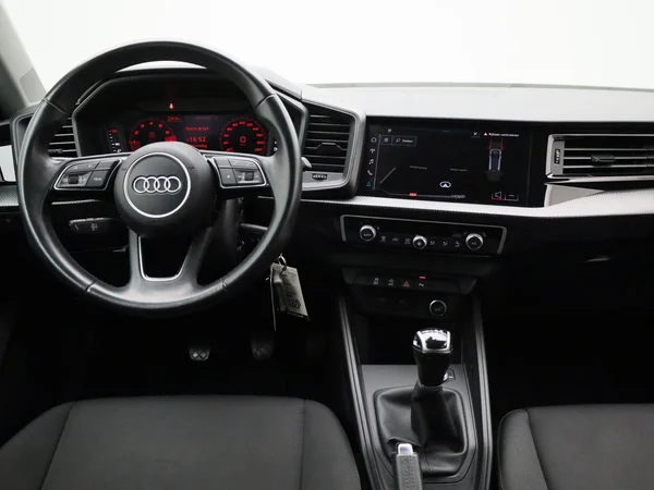 Audi A1 Sportback (2023) — foto 38 van 40
