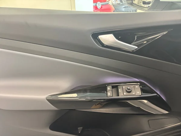 VOLKSWAGEN ID.5 (2025) — foto 2 van 48