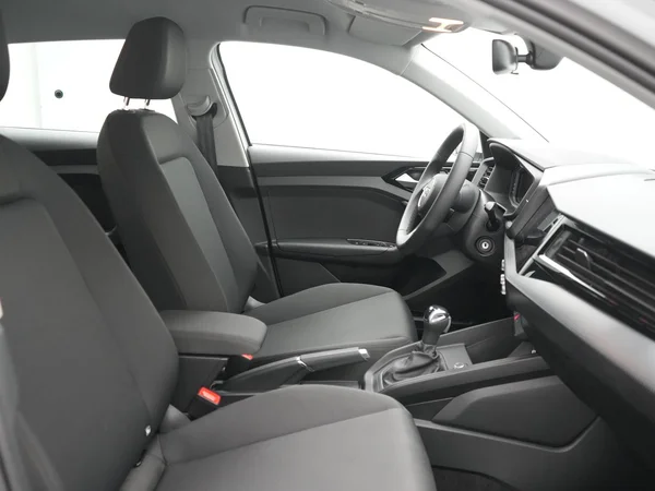 AUDI A1 Sportback (2024) — foto 8 van 25