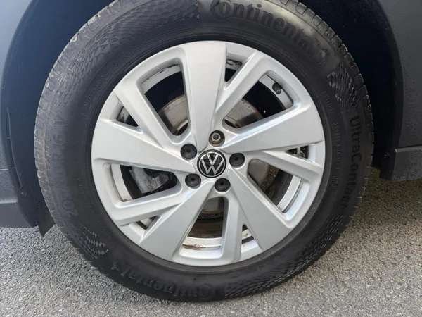 VOLKSWAGEN Taigo (2023) — foto 21 van 21