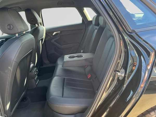 AUDI A3 Sportback (2024) — foto 18 van 21