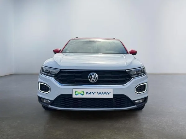 VOLKSWAGEN T-Roc (2018) — foto 26 van 31