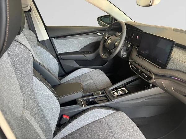 SKODA Octavia Combi (2025) — foto 18 van 24