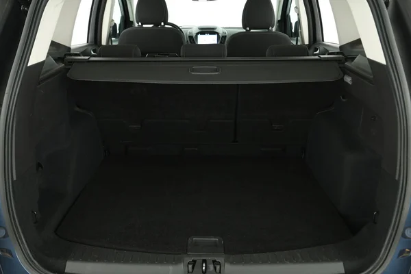 Ford Kuga (2018) — foto 8 van 16