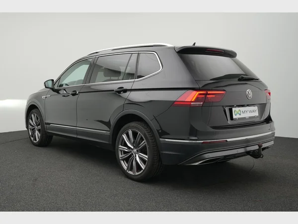 VOLKSWAGEN Tiguan Allspace (2018) — foto 27 van 32