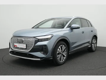 AUDI Q4 e-tron (2023)