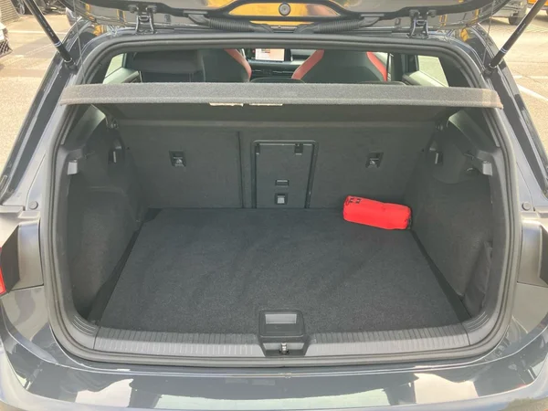 VOLKSWAGEN Golf VIII GTI (2023) — foto 16 van 25