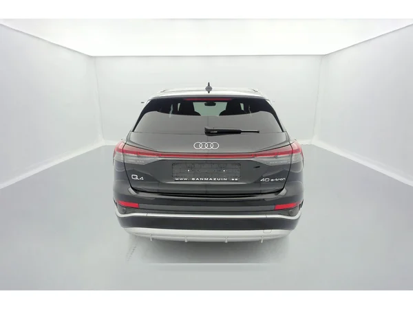 AUDI Q4 e-tron (2022) — foto 27 van 30