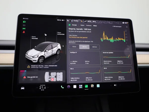 Tesla Model Y (2023) — foto 21 van 43