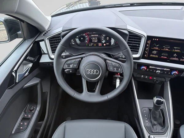 AUDI A1 Sportback (2025) — foto 17 van 19