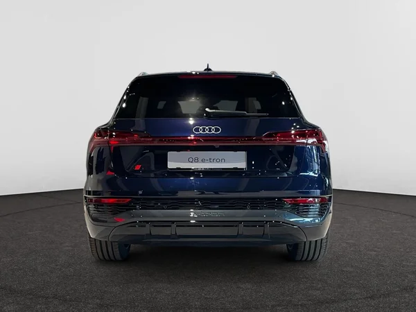 AUDI Q8 e-tron (2025) — foto 9 van 15