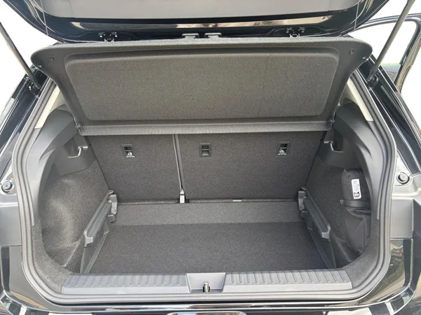 VOLKSWAGEN ID.Polo (2026) — foto 14 van 24
