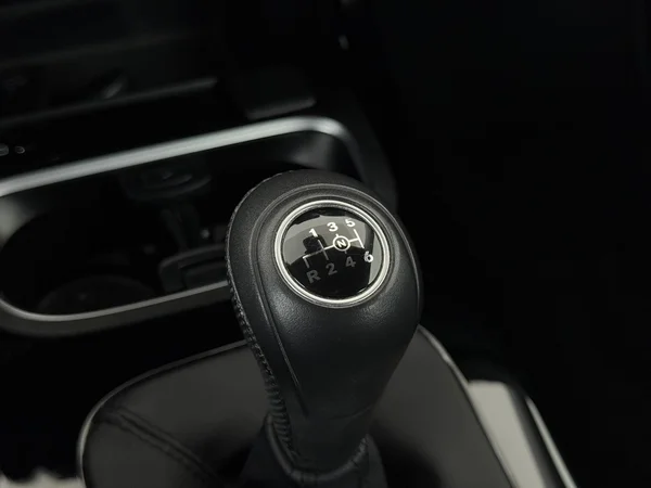 MERCEDES A 180 (2022) — foto 4 van 27